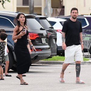 Lionel Messi s obitelji u kupovini u Miamiju