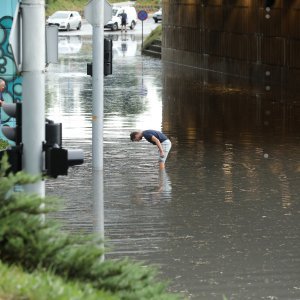 Podvožnjak u Selskoj potpuno je potopljen