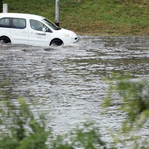 Podvožnjak u Selskoj potpuno je potopljen