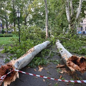 Zagreb dan nakon nevremena sanira štetu