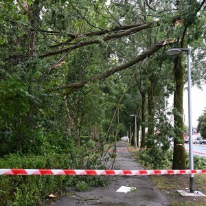 Zagreb dan nakon nevremena sanira štetu