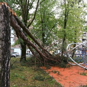 Zagreb dan nakon nevremena sanira štetu