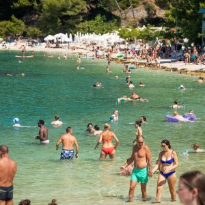 Gužva na plažama u Splitu