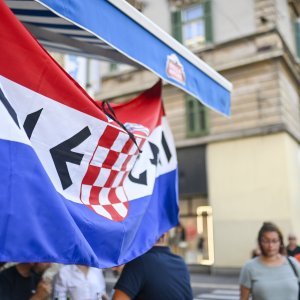 Hrvatski navijači uoči Latvije