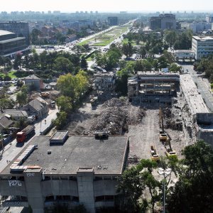 Rušenje zgrade bivše Zagrebačke banke u Paromlinskoj ulici