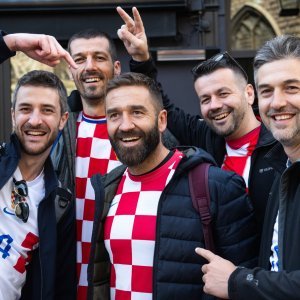 Cardiff, 15.10.2023 - Nogomet: Hrvatski navijači pred utakmicu Wales - Hrvatska