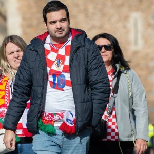 Cardiff, 15.10.2023 - Nogomet: Hrvatski navijači pred utakmicu Wales - Hrvatska