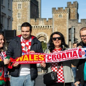 Cardiff, 15.10.2023 - Nogomet: Hrvatski navijači pred utakmicu Wales - Hrvatska