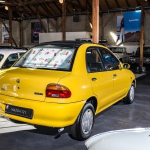 Mazda 121 'Goldy'