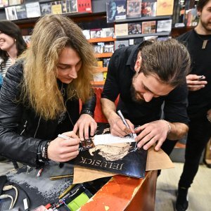 Dino Jelusić i Jakov Peruško Rihtar