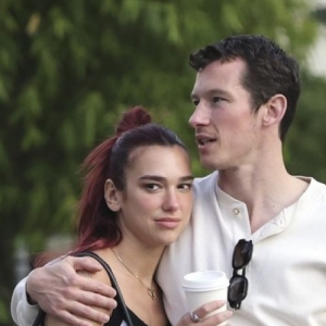 Dua Lipa i Callum Turner