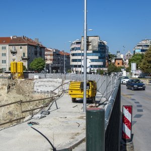 Otvorila se rupa ispod centralne splitske prometnice na gradilištu Small Malla