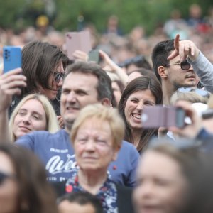 Gibonni i Martin Kosovec održali koncert u Maksimiru