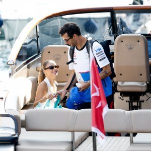 Daniel Ricciardo i Heidi Berger