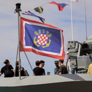 Izložba vojne opreme u Splitu