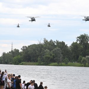 Predstavljanje HV-a na Jarunu