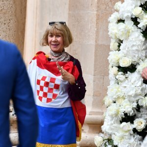 Gošća na vjenčanju Nicole Artukovich i Liama Stewarta