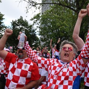 Hamburg: Hrvatski i albanski navijači uoči susreta 2. kola Eura: Hrvatska - Albanija, 19.6.2024.