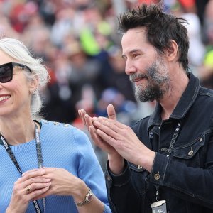 Keanu Reeves i Alexandra Grant