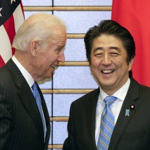 Joe Biden i Shinzo Abe