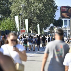 Gužva uoči koncerta Eda Sheerana