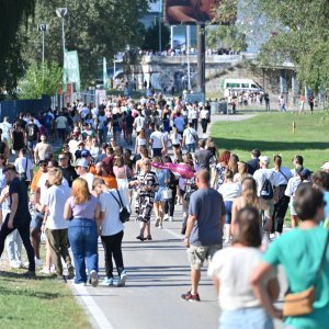 Gužva uoči koncerta Eda Sheerana