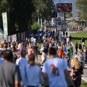 Gužva uoči koncerta Eda Sheerana