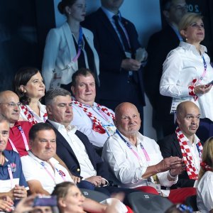 Zoran Milanović, Zlatko Mateša, Orsat Miljenić, Jakov Kitarović, Perica Bukić, Damir Šegota, Kolinda Grabar-Kitarović 3