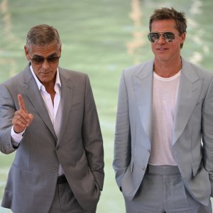 Brad Pitt i George Clooney