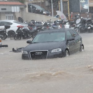 Kiša, Makarska