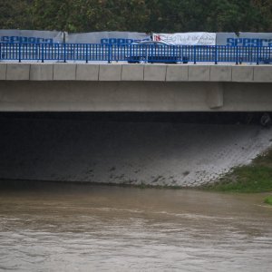 Izlila se rijeka Sava zbog obilnih padalina