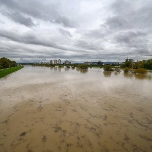 Povišen vodostaj rijeke Save