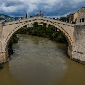 Neretva promijenila boju