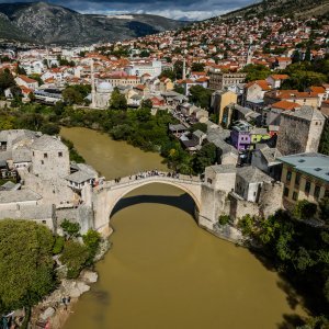 Neretva promijenila boju