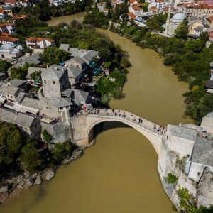 Neretva promijenila boju