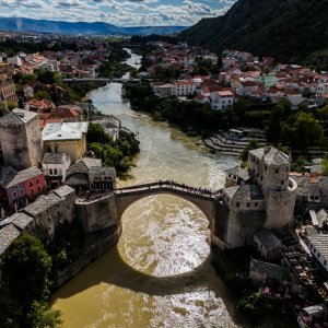 Neretva promijenila boju