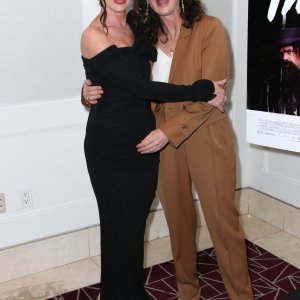 Juliette Lewis i Robin Tunney