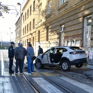 Prometna na križanju Vodnikove ulice i Savske ceste