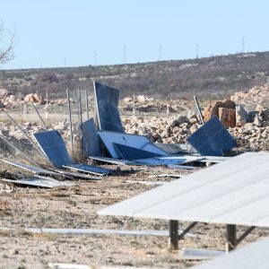 Zaton Obrovački: Bura uništila jednu od najvećih solarnih elektrana u Hrvatskoj