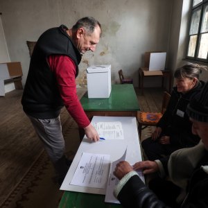 Biralište u Željeznom Žumberačkom