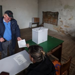 Biralište u Željeznom Žumberačkom