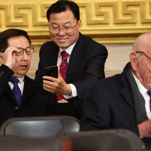 kineski potpredsjednik Han Zheng i Rupert Murdoch