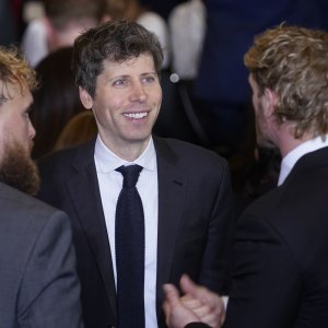 Sam Altman, CEO OpenAI Inc., boksač Jake Paul i wrestler Logan Paul