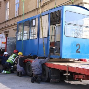 "Leteća" kabina Uspinjače pobudila pozornost prolaznika