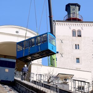 "Leteća" kabina Uspinjače pobudila pozornost prolaznika