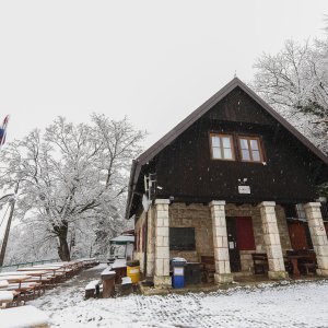 imska idila na Zelenoj magistrali iznad zagrebačkog naselja Gajnice