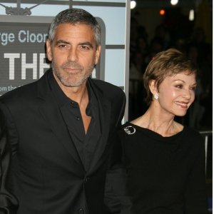 George Clooney s majkom Ninom Bruce Warren