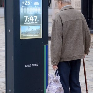 Netočni podaci o temperaturi u Sisku