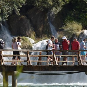 Skradin: Uživanje pod slapovima Krke