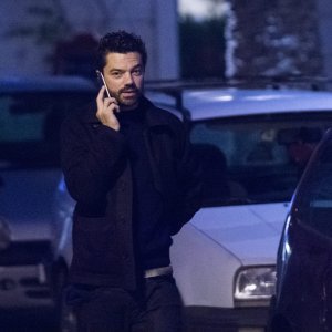 Britanski glumac Dominic Cooper u šetnji Visom